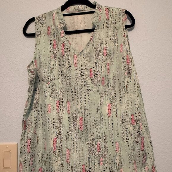 Women's Short Set - Picture 1 of 7